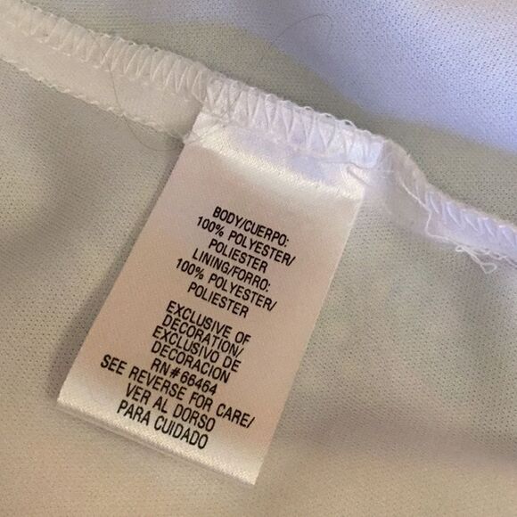 NWOT sleeveless dress in size 6 in paisley design by SANDRA DARREN - Picture 13 of 14